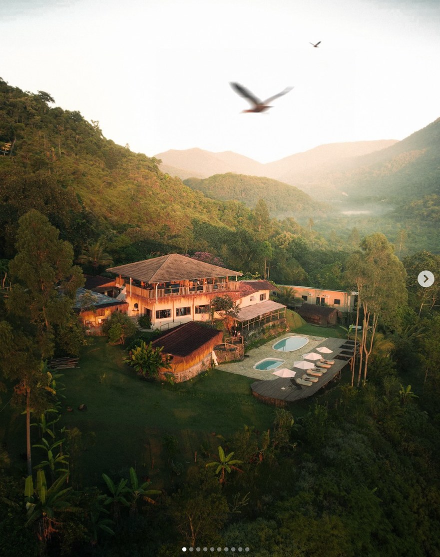 Vista do Hotel Boutique Momento em meio à Mata Atlântica